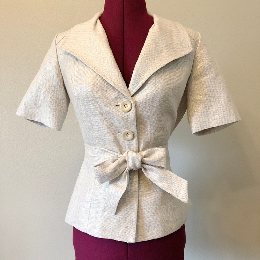 Classiques Entier | Linen Cropped Jacket w/ Tie